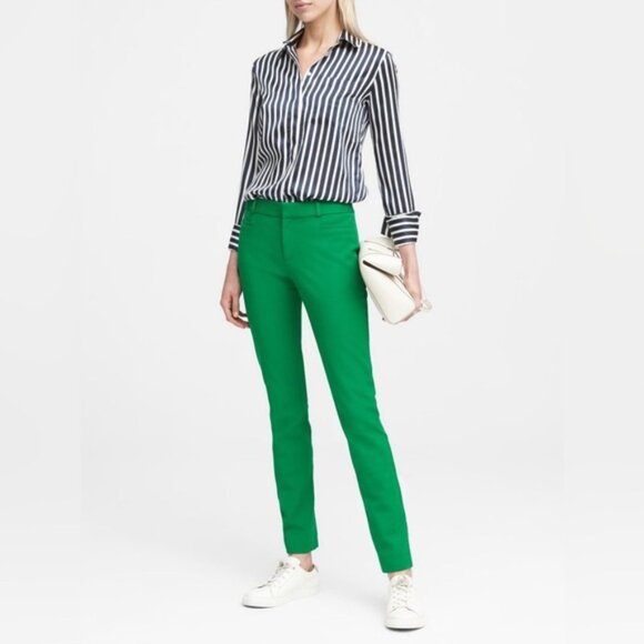 Banana Republic Blue Sloan Pant, size 4S - Picture 11 of 11